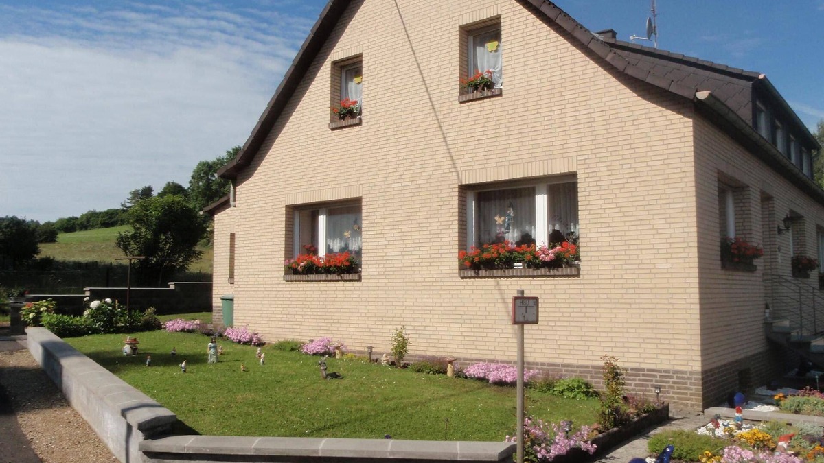 Niederehe House | Holiday apartment Niederehe for 1 - 4 persons with 2 bedrooms - Holiday house