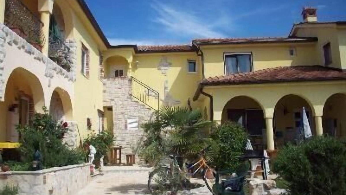 Nova Vas Apartment | Holiday apartment Nova Vas for 1 - 3 persons with 1 bedroom - Holiday apartment in one or multi-fami
