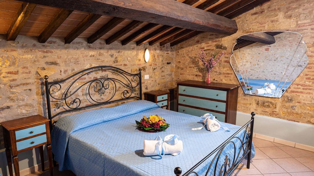 Castiglione del Lago Apartment | Holiday apartment Pucciarelli for 4 - 8 persons with 2 bedrooms - Row house