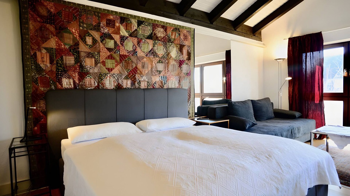 Moos Apartment | Holiday Apartment 'Peperoni' with Private Garden and Wi-Fi