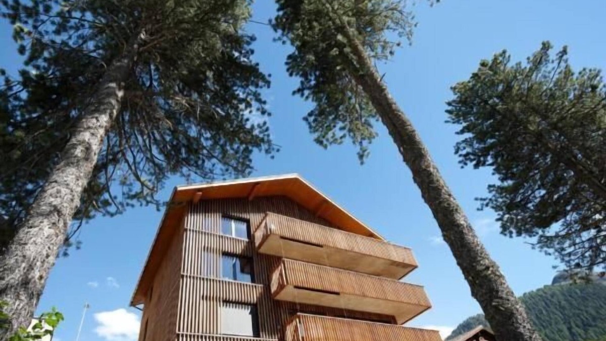 Pontresina Apartment | Holiday apartment Pontresina for 1 - 6 persons with 3 bedrooms - Holiday apartment