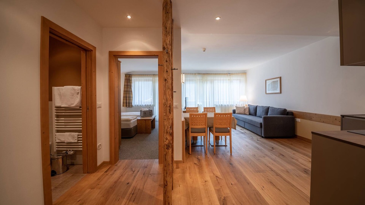 Santa Valburga Apartment | Holiday Apartment 'Pöder Flimkanzel' with Mountain View, Balcony, Shared Garden & Wi-Fi