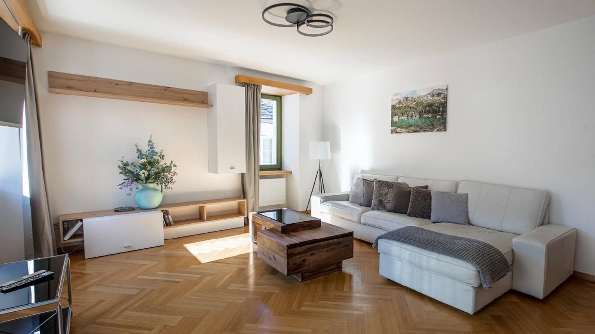Poschiavo Apartment | Holiday apartment Poschiavo for 1 - 6 persons with 3 bedrooms - Holiday apartment
