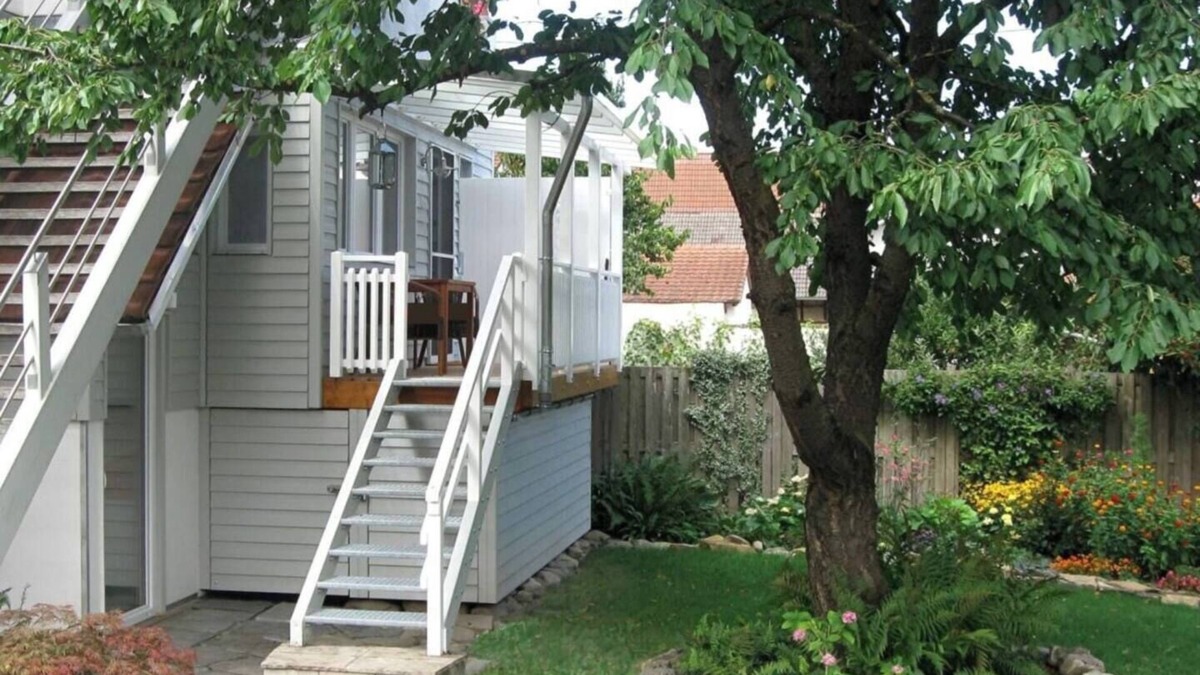 Seefelden Apartment | ☀️ Holiday apartment Schwalbennest for 2 guests with 45m2