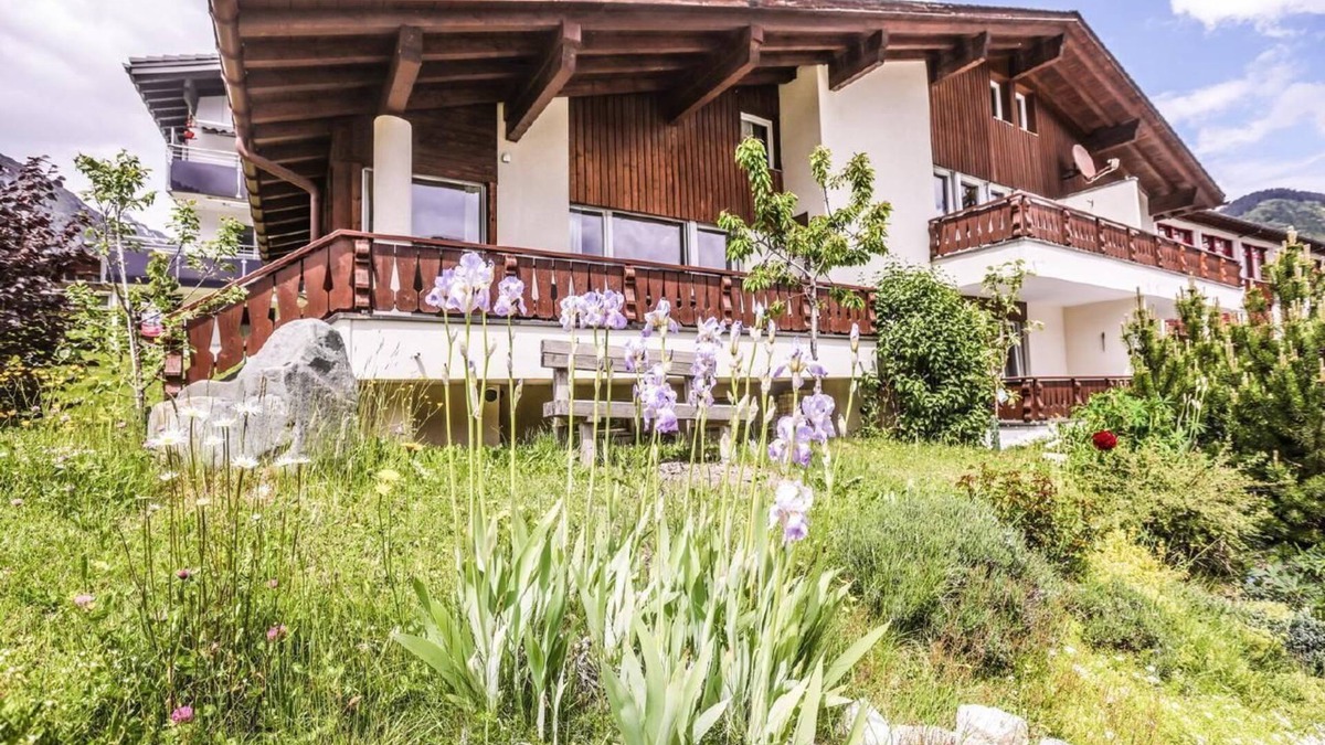 Sedrun Apartment | Holiday apartment Sedrun for 1 - 4 persons with 2 bedrooms - Holiday apartment