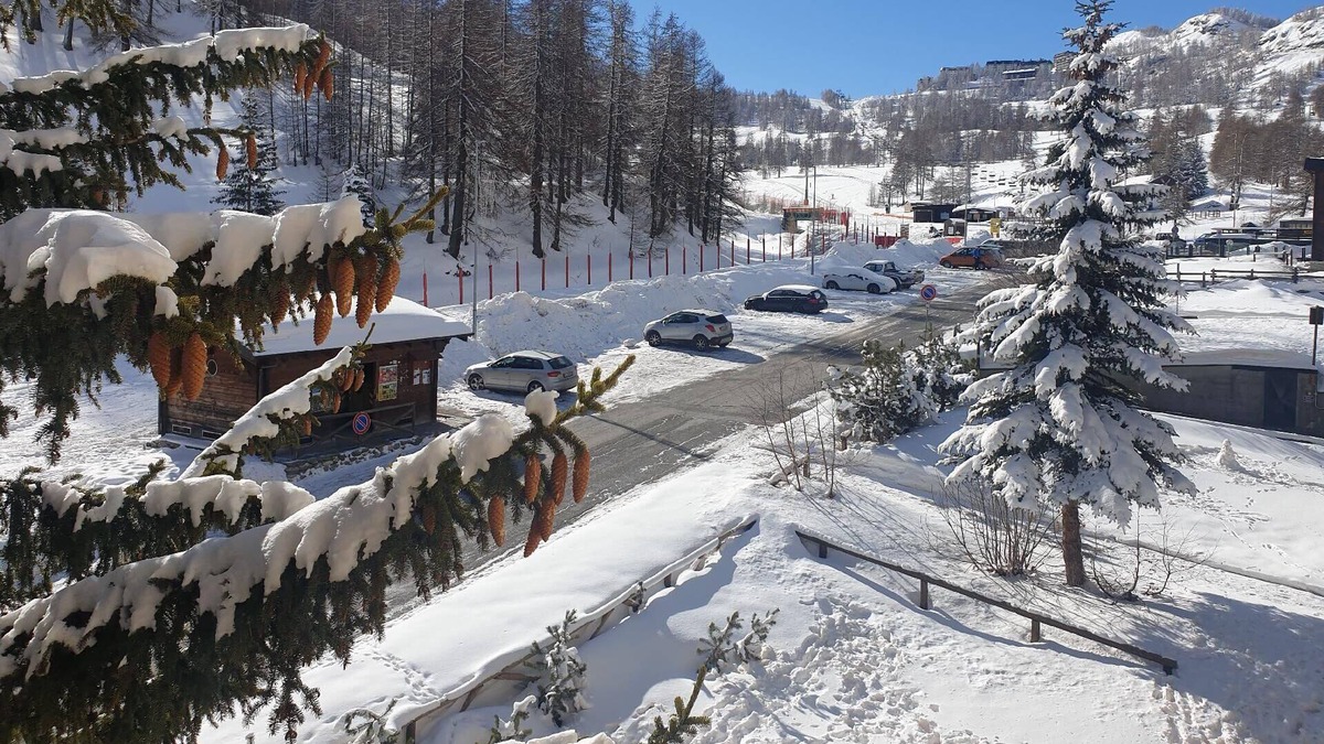Borgata Sestriere Apartment | Holiday apartment Sestriere for 1 - 6 persons with 2 bedrooms - Holiday apartment