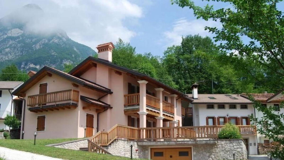 Sospirolo Apartment | Holiday apartment Sospirolo for 1 - 4 persons with 2 bedrooms - Row house