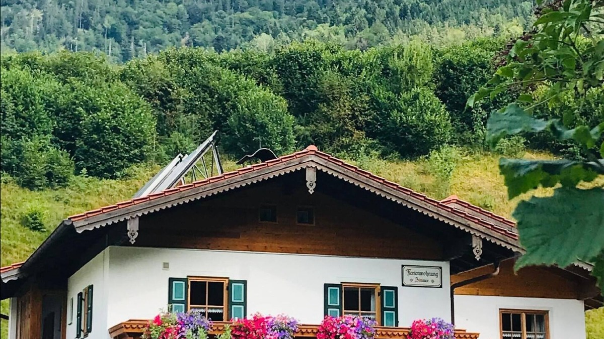 Schneizlreuth House | Holiday apartment Weißbach for 1 - 4 persons with 1 bedroom - Holiday house