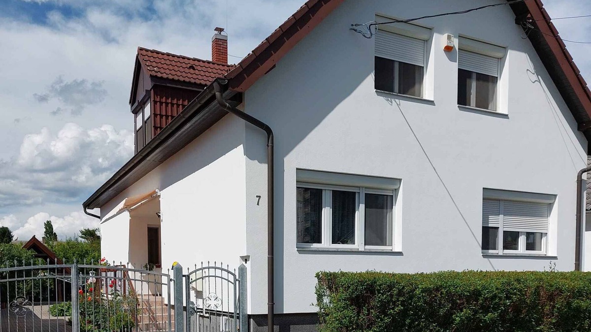 Keszthely Apartment | Holiday apartment with barbecue and Internet