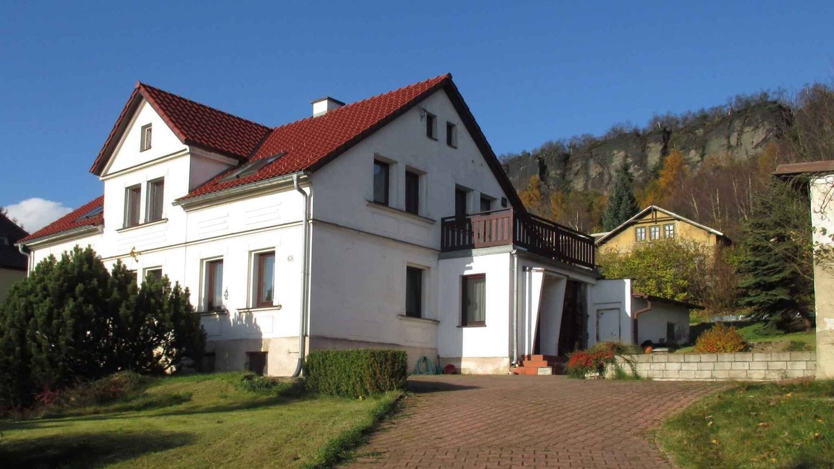 Tisa Apartment | Holiday apartment with a view on Tyssaer walls (Tiské stěny)