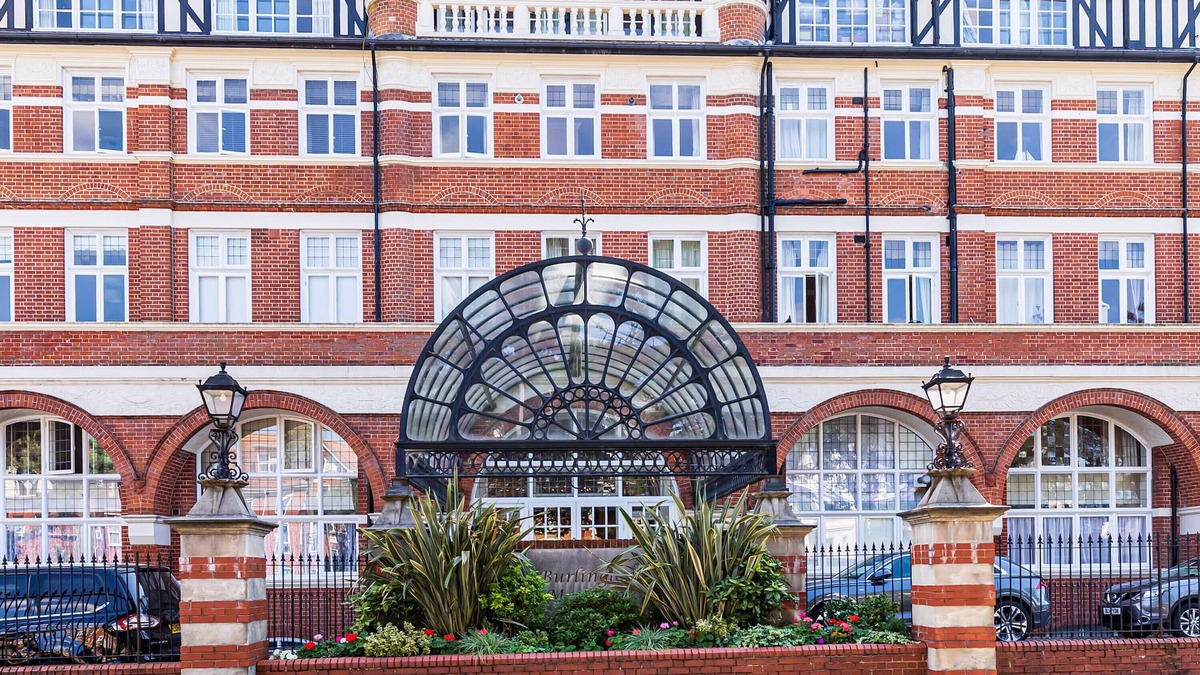 Boscombe Apartment | Holiday Beach Flat in Bournemouth
