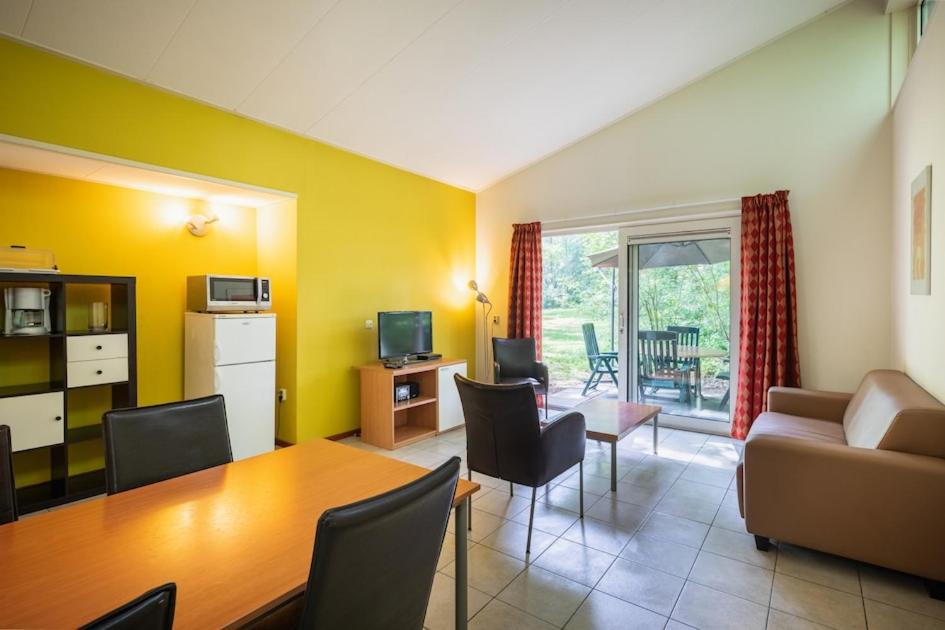 Kootwijk Apartment | Holiday Bungalow with private Sauna!