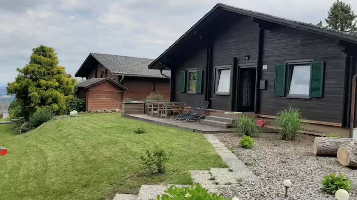 Windorf Cabin | Holiday cottage near Passau/Pullman City