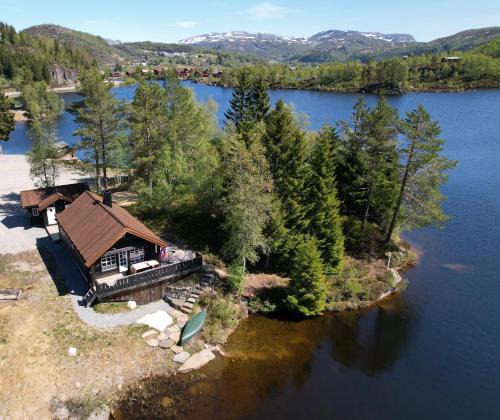 Sirdal House | Holiday cottage with sauna close to Kjeragbolten-Bedding included