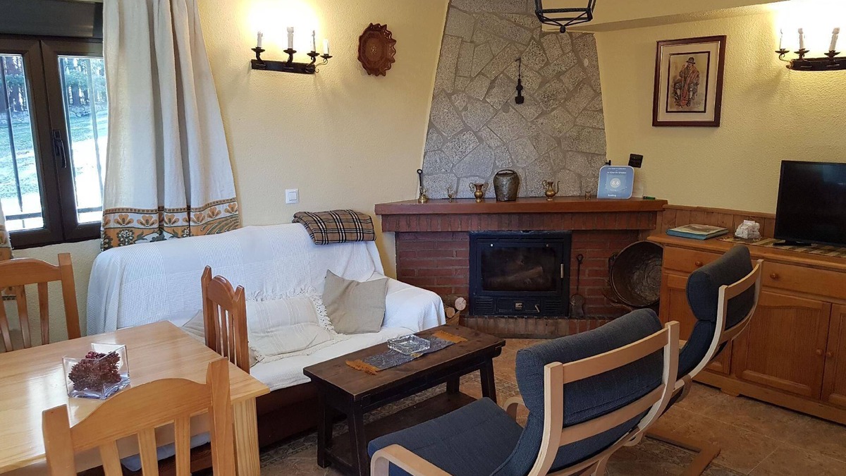 Navarredonda de Gredos Apartment | Holiday apartment Navarredonda de Gredos for 1 - 5 persons with 2 bedrooms - Holiday apartment in on