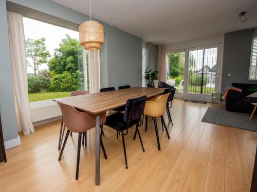 Terherne House | Holiday escape with a Private Jetty, cleaning included