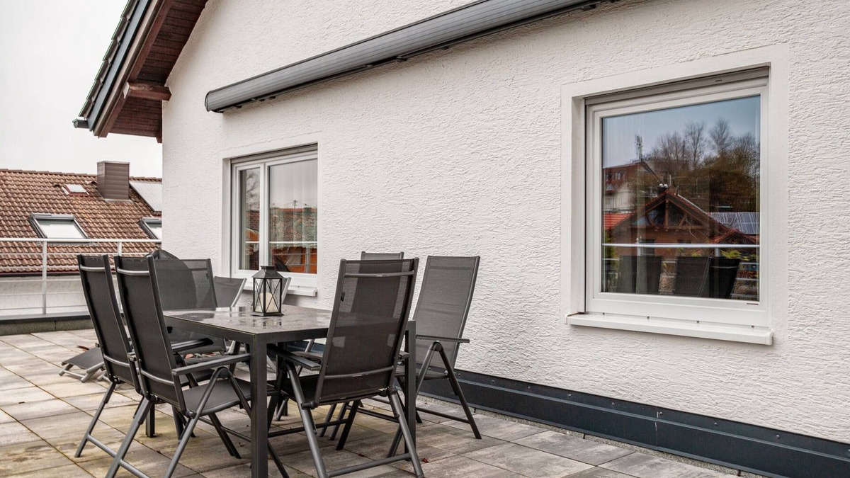 Waltenhofen Apartment | Holiday flat ‘Fewo Trudi’ with private terrace and Wi-Fi