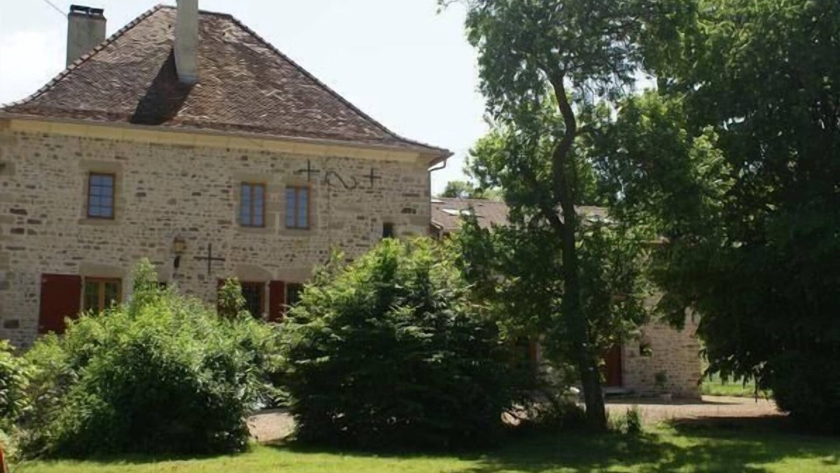 Le Chatelet-sur-Meuse Other | Holiday house Bourbonne les Bains for 1 - 8 persons with 3 bedrooms - Castle