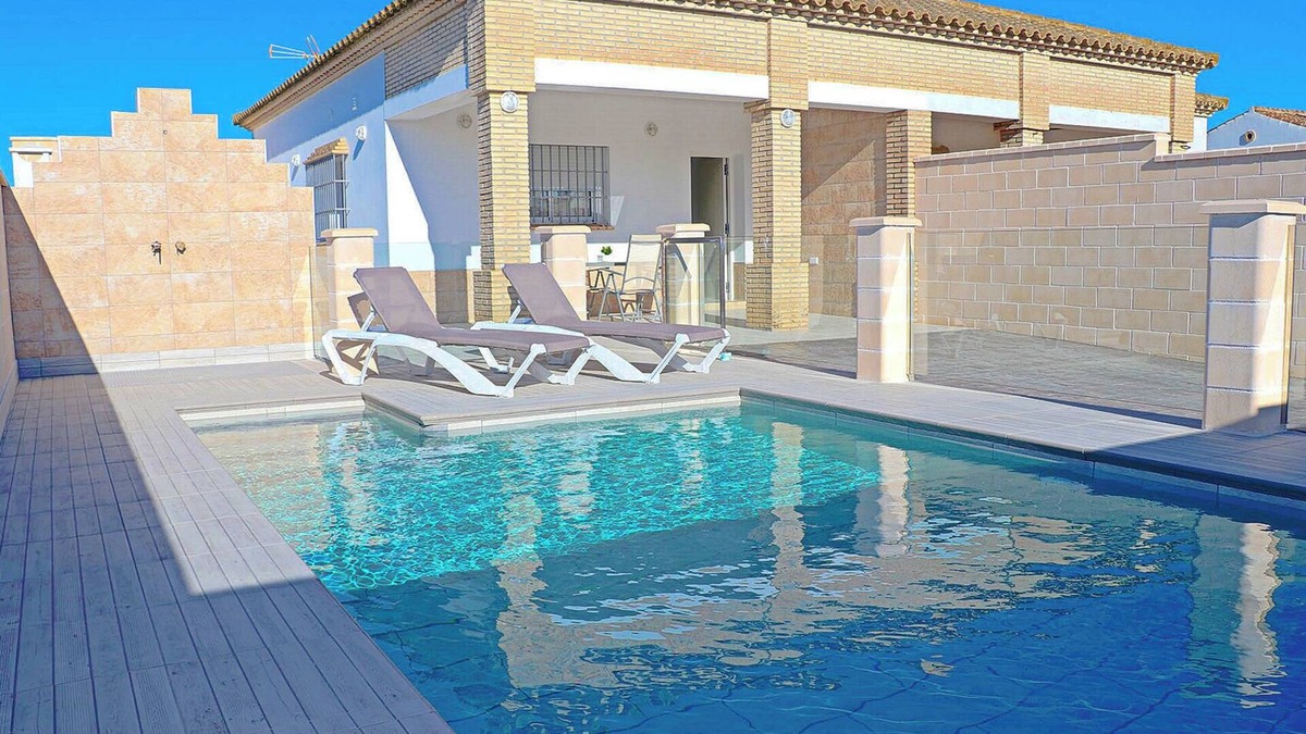 Campano Ski Chalet | Holiday home with private pool and BBQ