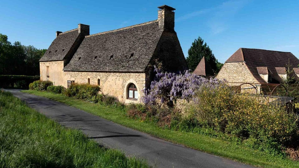 La Chapelle-Aubareil House | Holiday home with private indoor pool