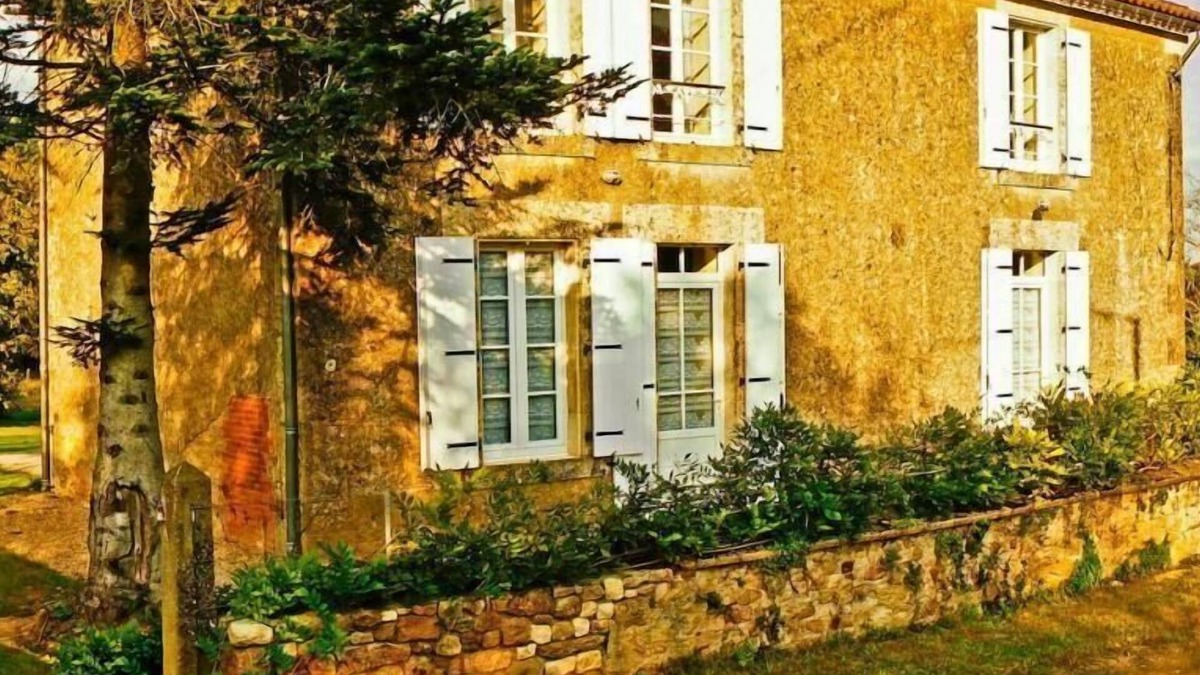 Thouarsais-Bouildroux House | Holiday house Thouarsais Bouildroux for 1 - 7 persons with 3 bedrooms - Holiday house