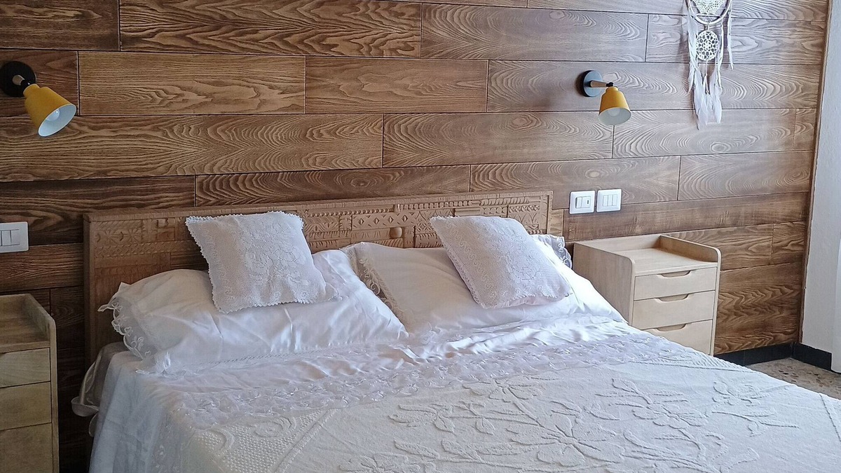Villagrande Strisaili House | Holiday Home 'Sa Omu 'Eccia' with Sea View and Private Terrace