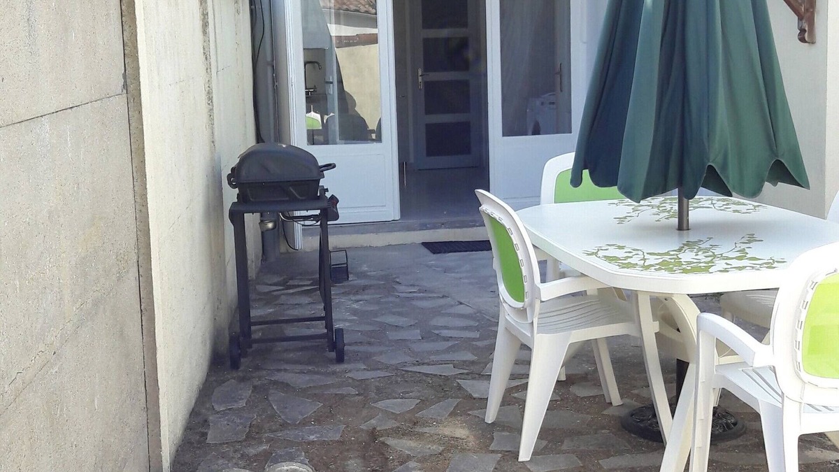 Meschers-sur-Gironde House | Holiday home for 4 people in Meschers/Gironde