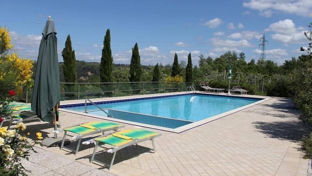 Bobolino House | Holiday house Montelupo Fiorentino for 1 - 17 persons with 8 bedrooms - Twin house