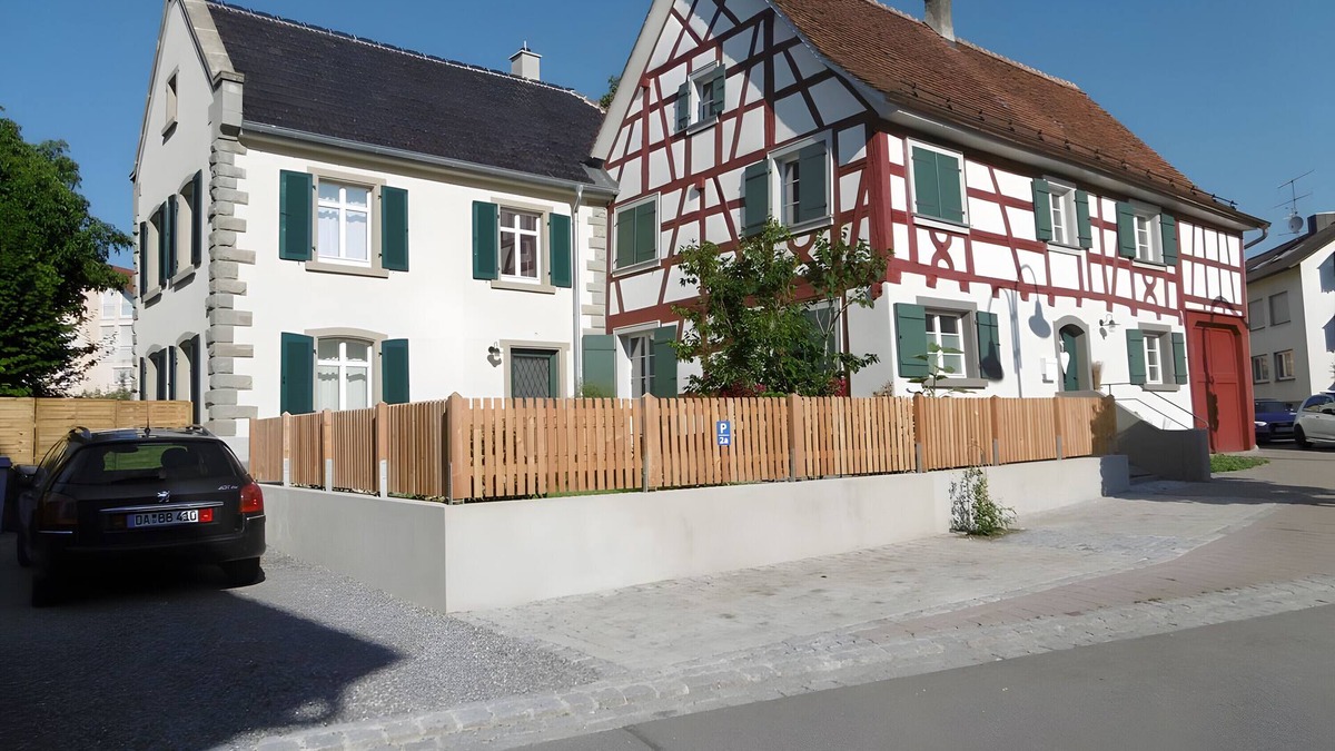 Ludwigshafen House | Holiday Home 'Schlößleweg 2a' with Private Terrace, Private Garden and Wi-Fi