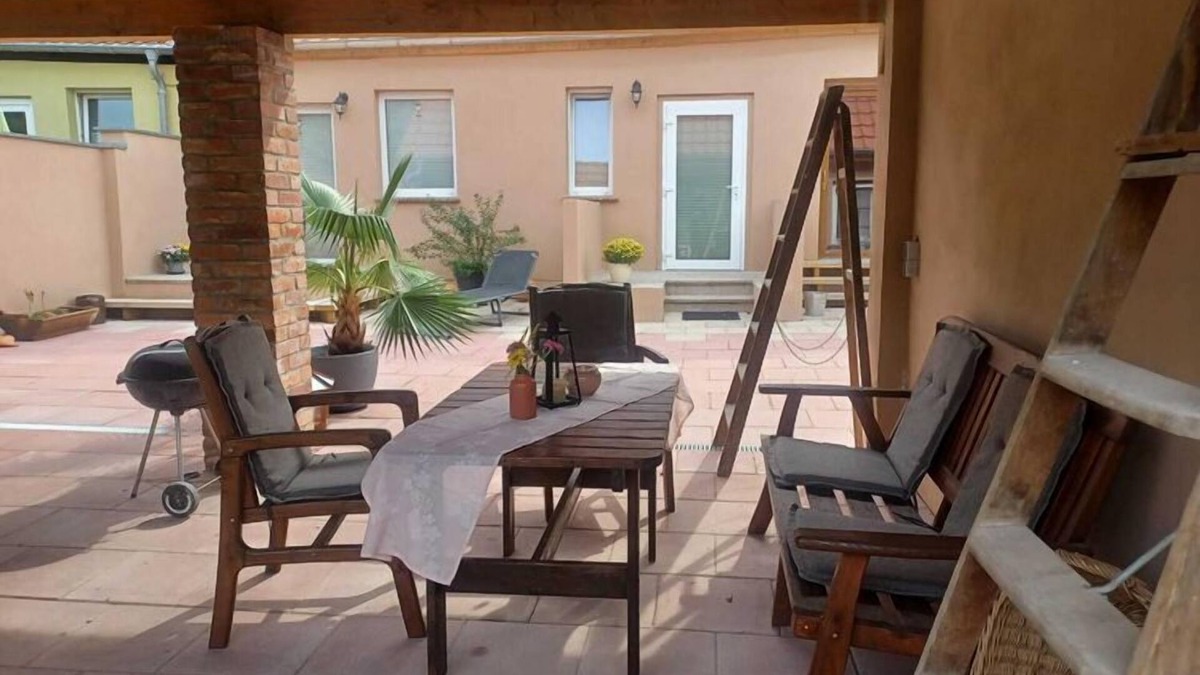 Ziesar Apartment | Holiday Home in idyllic Ziesar near the Natuurpark