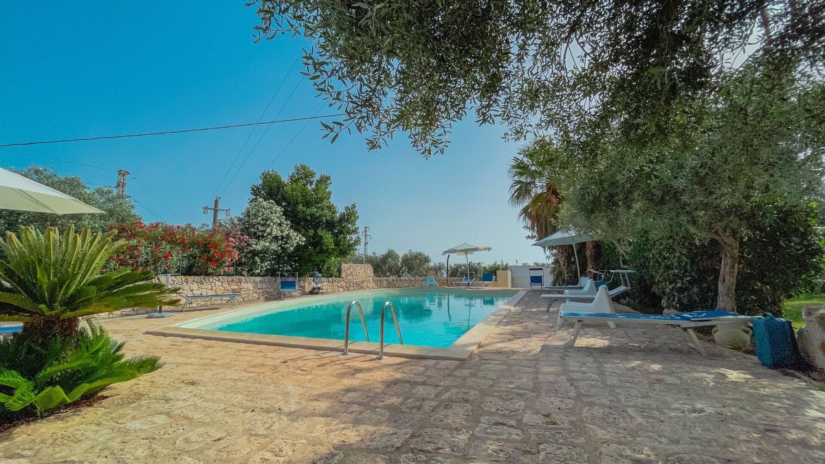 Ragusa House | Holiday Home 'Al Casale' with Sea View, Wi-Fi and Air Conditioning