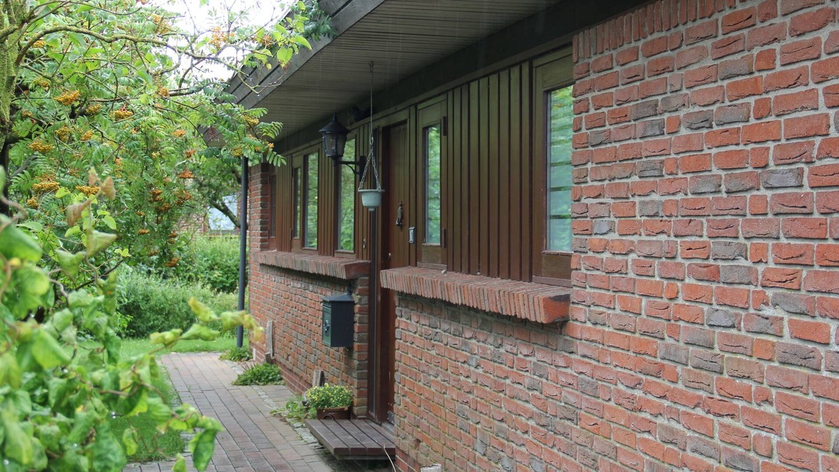 Osterbelmhusen House | Holiday Home 'Am Belmermoor 167' with Terrace and Wi-Fi