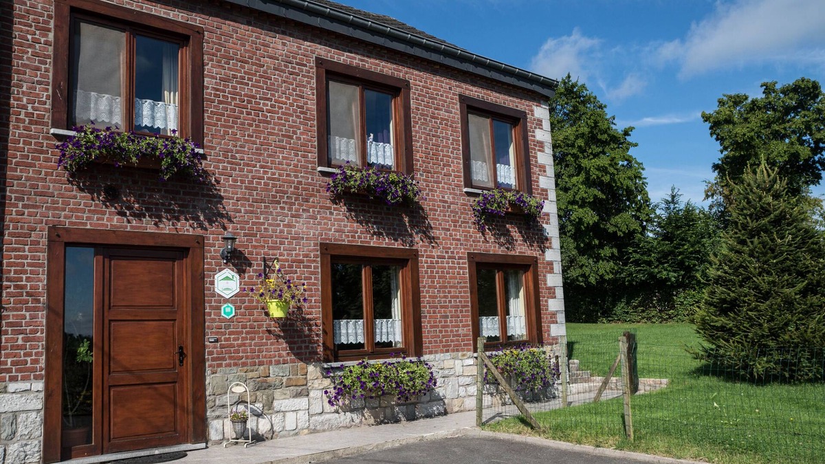 Ny House | Holiday home Ardennes between Durbuy and La Roche (14 people)