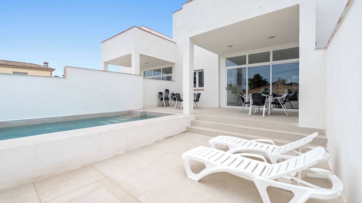 El Ligallo del Ganguil House | Holiday Home 'Arenal' with Mountain View, Wi-Fi and Air Conditioning