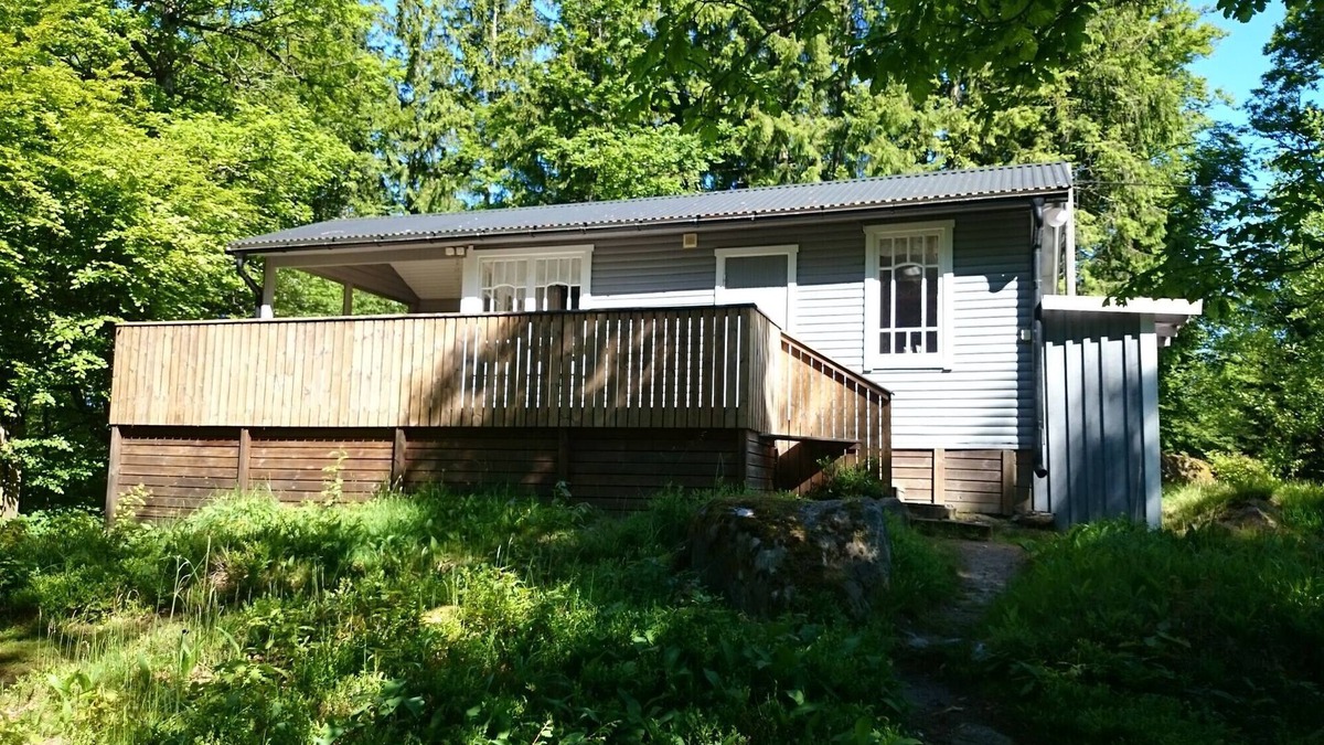 Hallaryd House | Holiday home at the lake Örsjön with free Wi-Fi