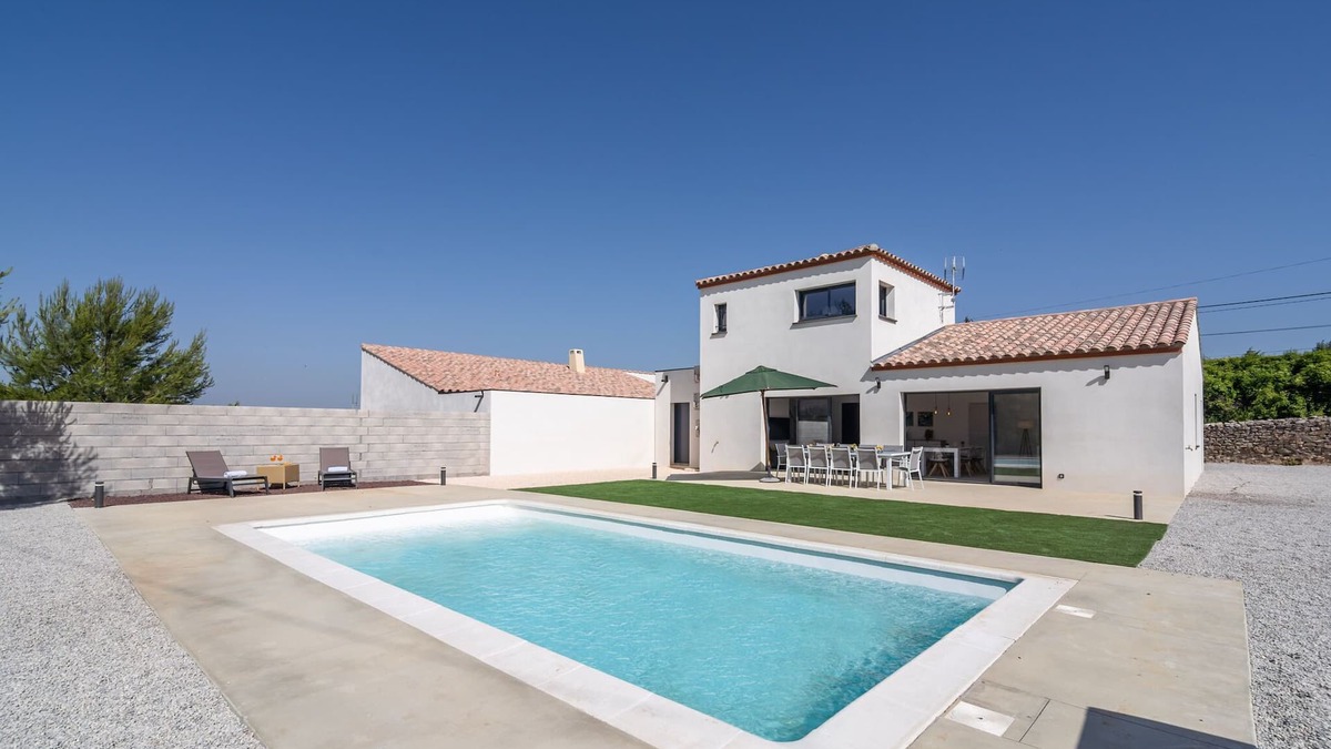 Beaufort Villa | Holiday Home Beaufort with Private Pool