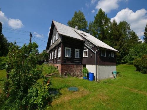 Stare Krecany House | Holiday Home Bohemian near Ski Lift