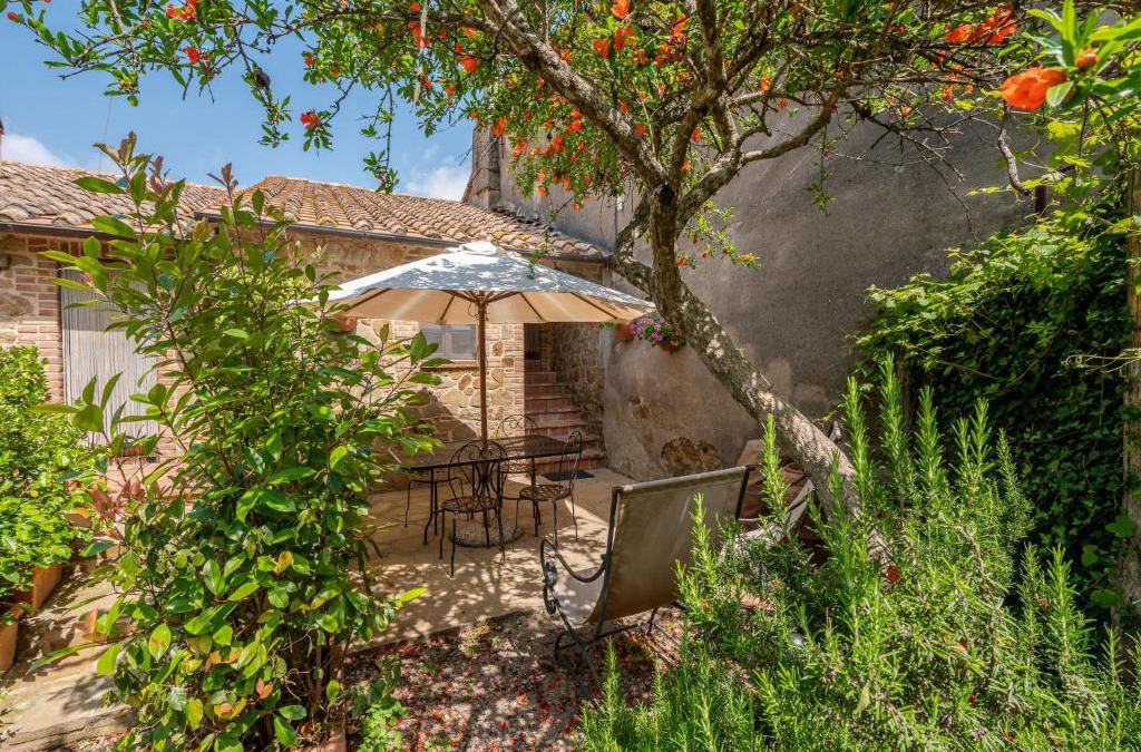 Poggi del Sasso House | Holiday Home Carola by Interhome