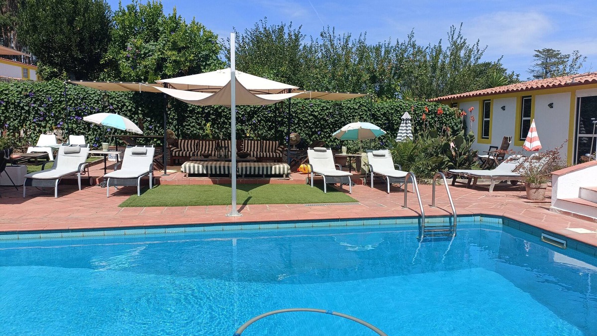 Nossa Senhora do Pranto House | Holiday Home "Casa Do Campo Dornes Um" with Shared Pool, Shared Garden & Wi-Fi