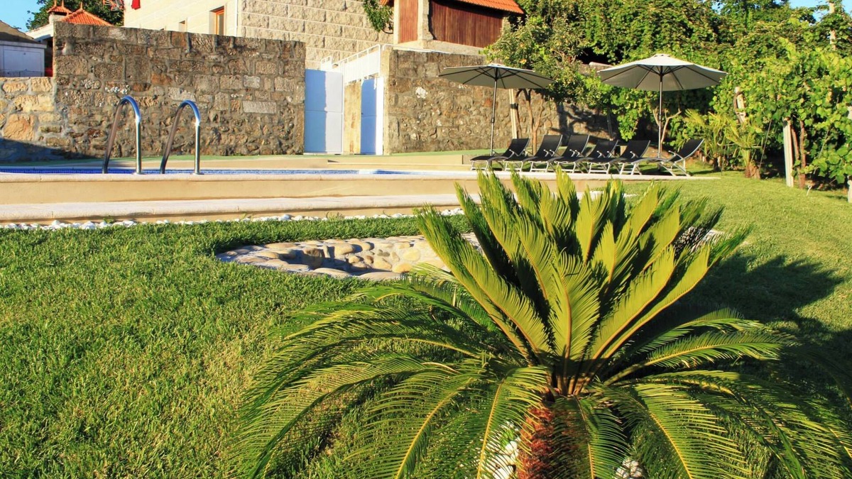 Melgaco House | Holiday Home 'Casa Das Cortes Em Melgaço' with Mountain View, Private Pool and Wi-Fi