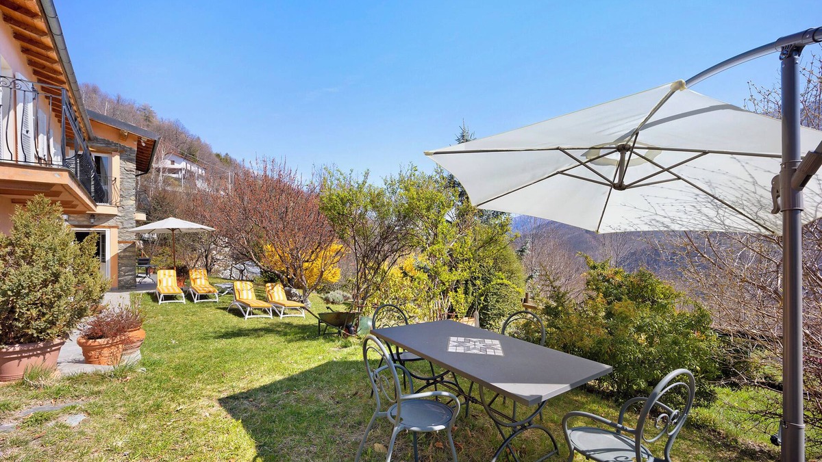 Ormea House | Holiday Home "Casa dei Tigli" with Mountain View, Garden & Wi-Fi