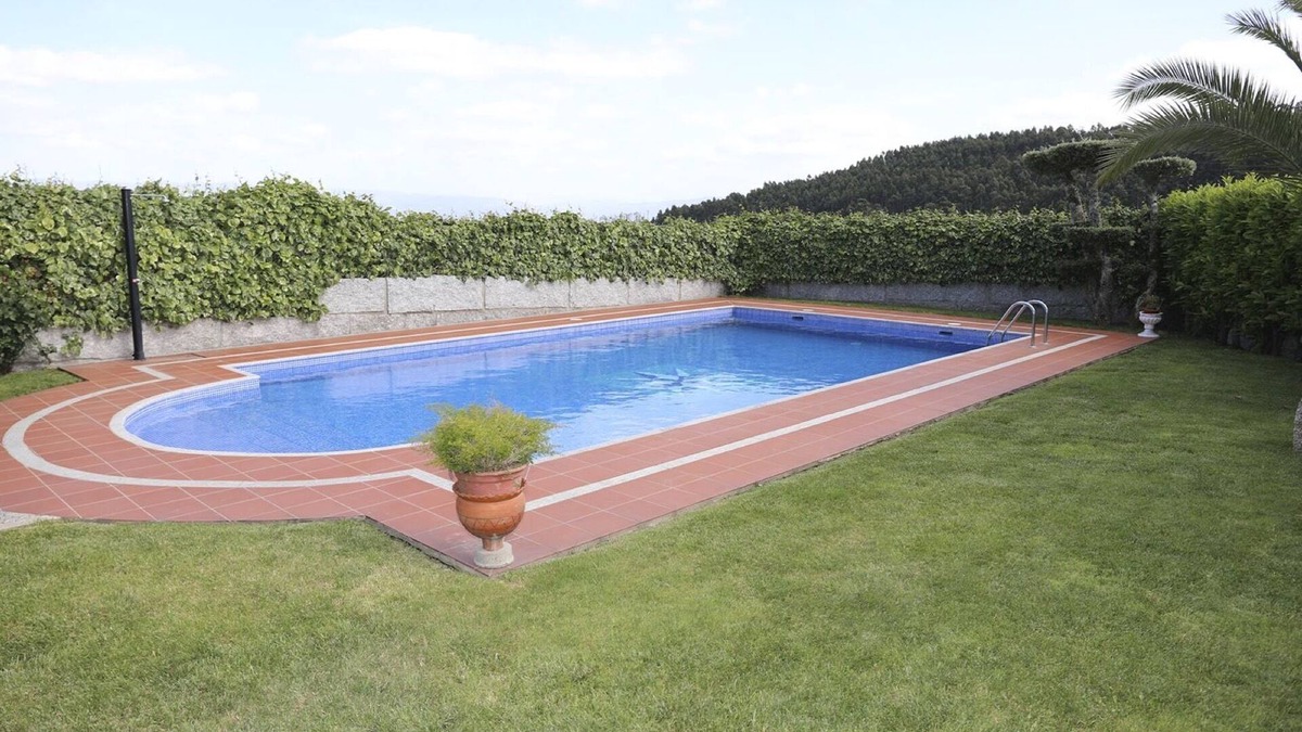 Agilde House | Holiday Home 'Casa Do Lagar' with Mountain View, Wi-Fi and Air Conditioning