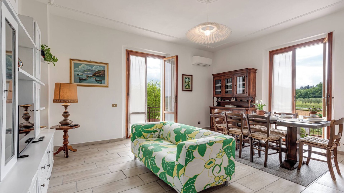 San Miniato House | Holiday Home 'Casa Vacanza Tra Le Colline Pisane' with Shared Garden, Wi-Fi and Air Conditioning