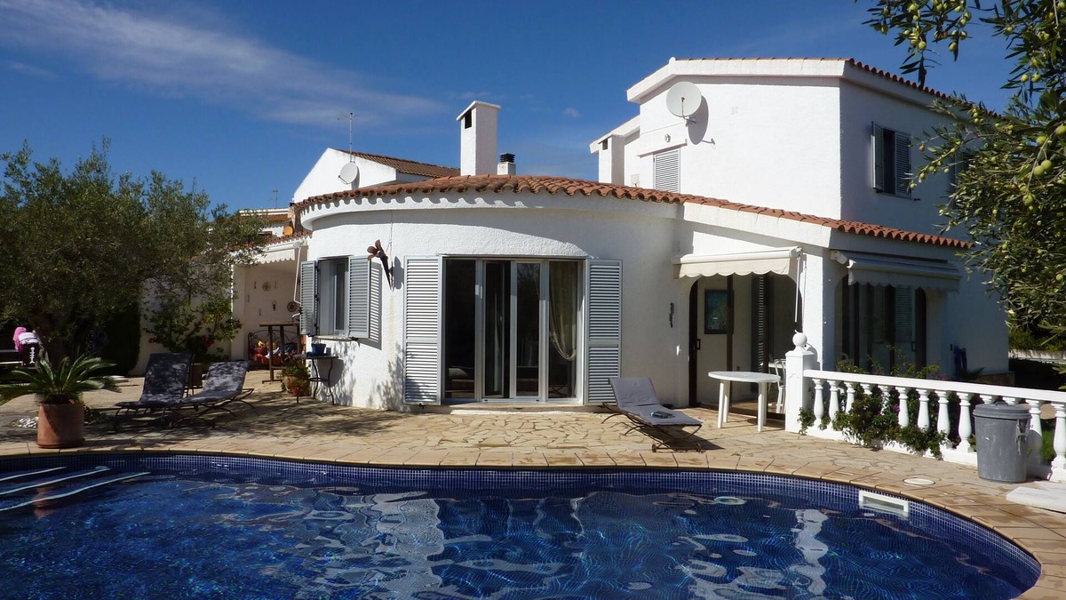 Cap Roig House | Holiday Home 'Casa Viviana' with Private Pool, Private Terrace and Air Conditioning