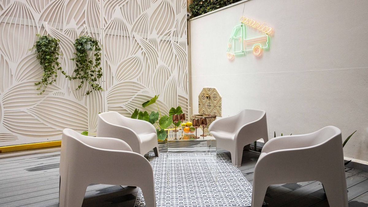Ruggero Settimo House | Holiday Home 'Casanica2' with Shared Terrace & Wi-Fi