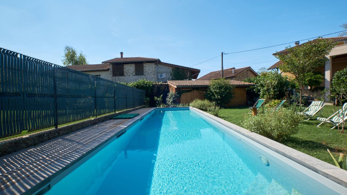 Izeron Villa | Holiday Home "Chez Nous" with Mountain View, Private Pool and Wi-Fi