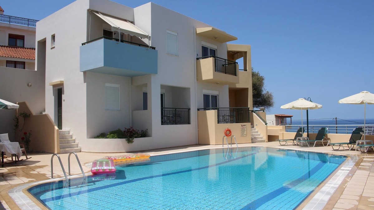 Sfakaki Apartment | Holiday home complex with pool, close to the sea, wifi | Sfakaki, Crete