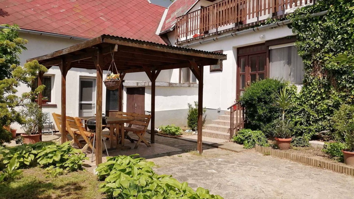 Gyenesdias House | Holiday home country-style