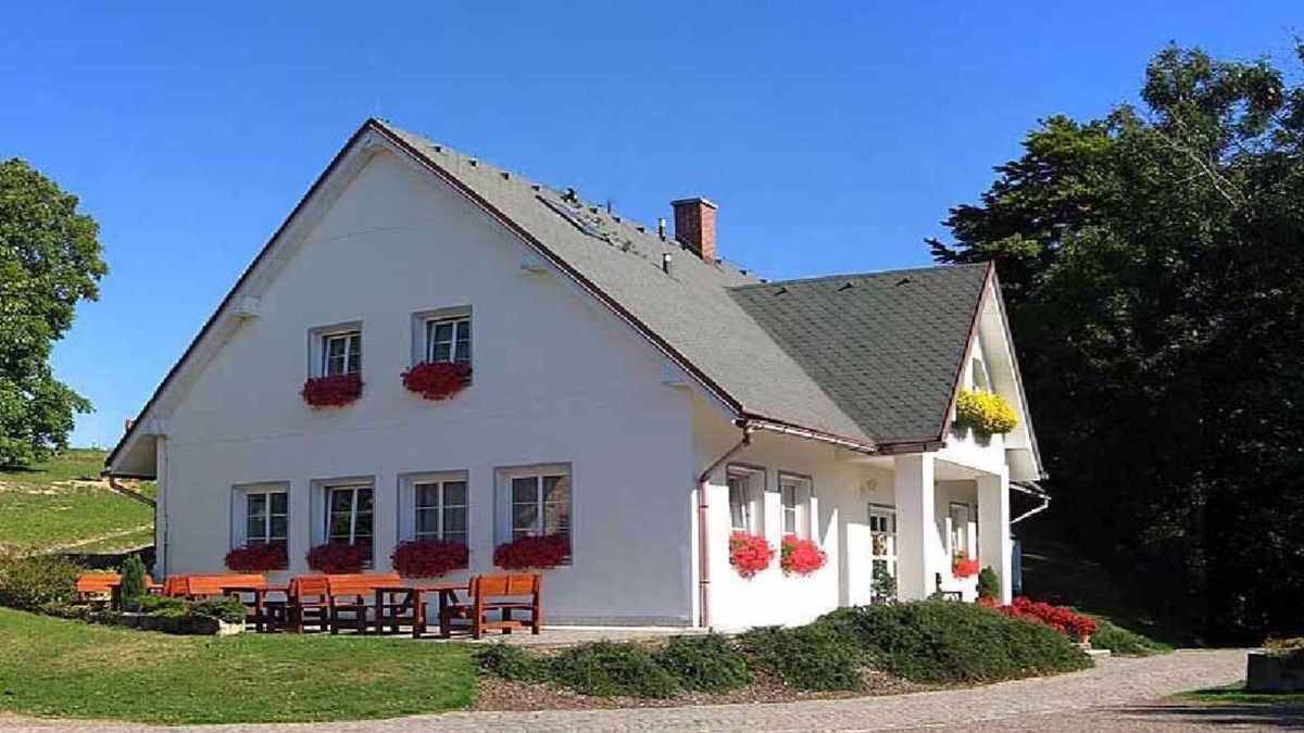 Police nad Metuji House | Holiday home in family pension near Adrspach