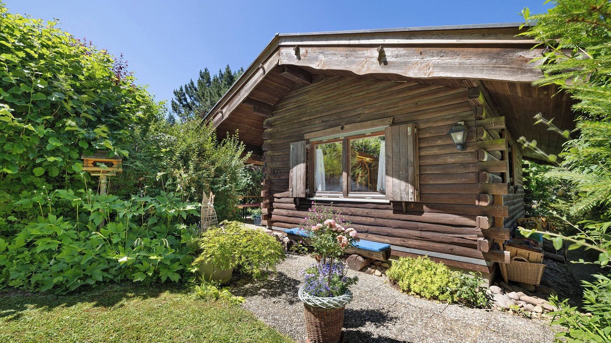 Dornhan House | Holiday Home 'Dornhan' with Private Terrace and Private Garden